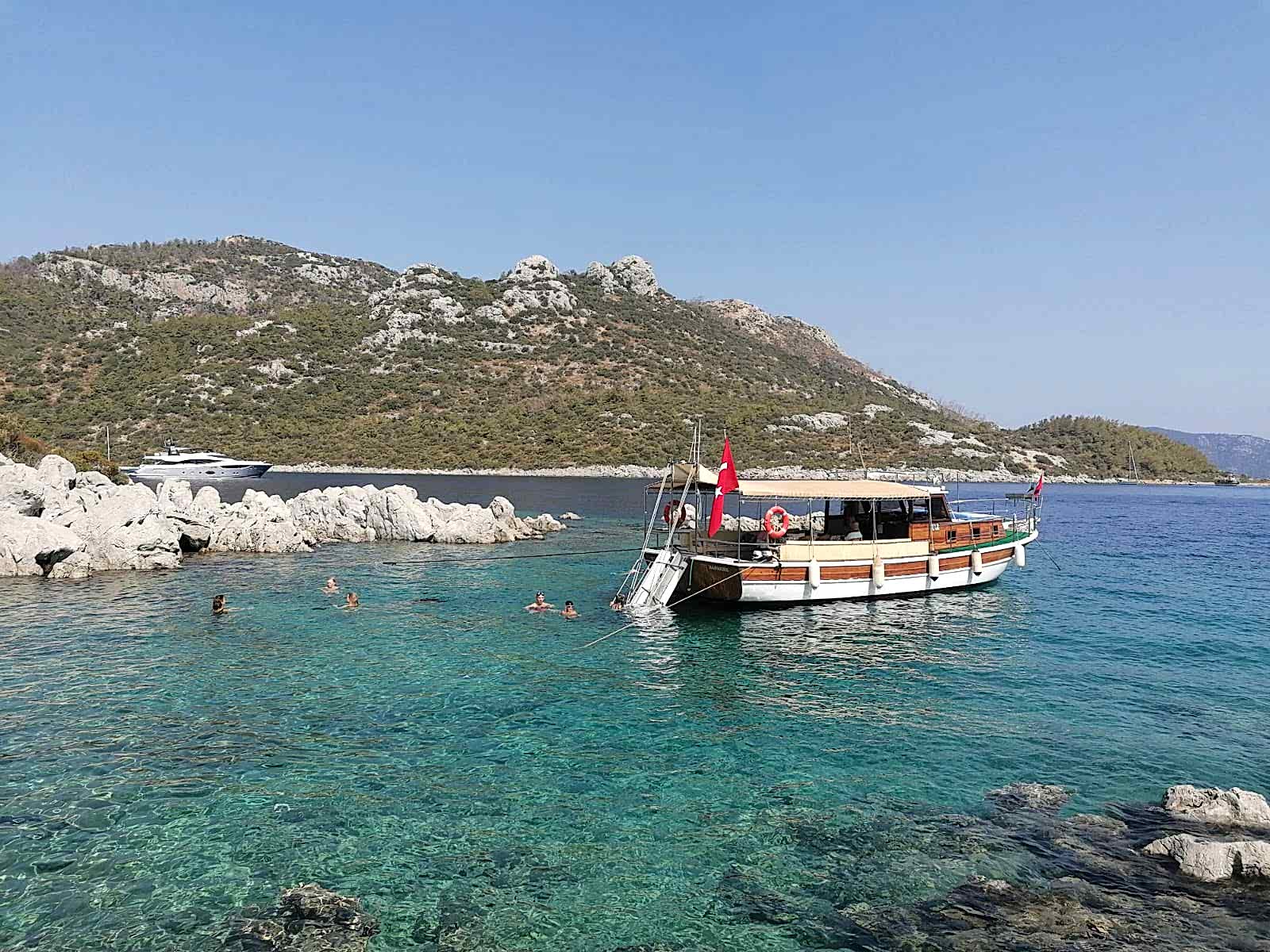 berrak deniz boat kadırga koyu 2